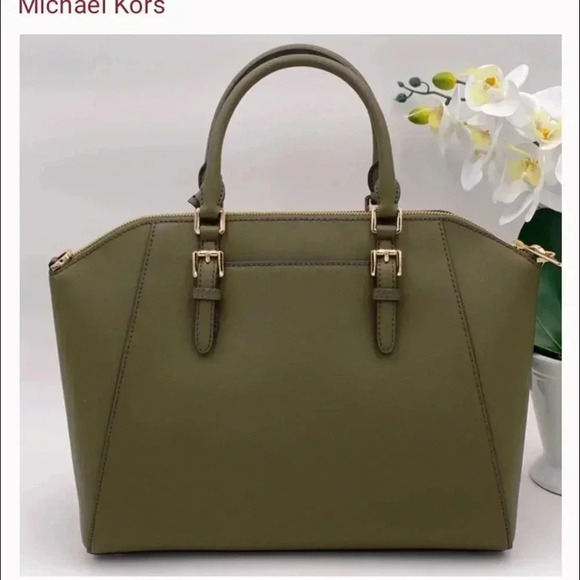 Michael Kors Ciara Duffle Solid olive green color set - Picture 14 of 15